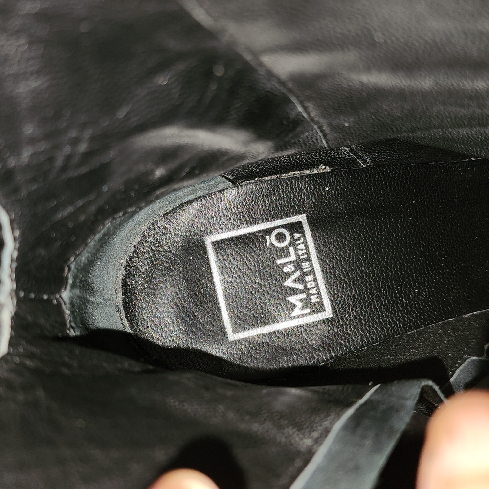 MADE IN ITALY MA&LO BLACK REAL LEATHER STUD TRIM BOOTIES EUC SIZE 40 - Picture 13 of 13